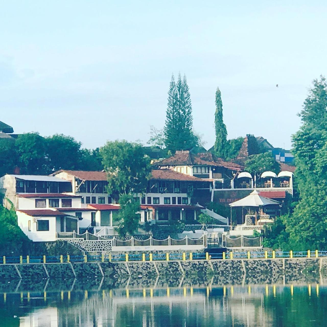 Omah Kenangan At Seven Trumpets Resort Maguwo Εξωτερικό φωτογραφία